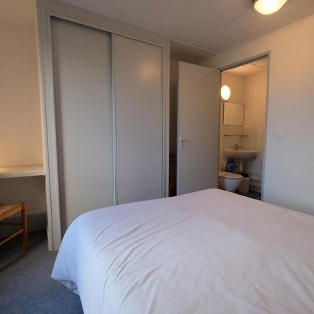 Les Quatre Vents Hotel Courpiere Buitenkant foto