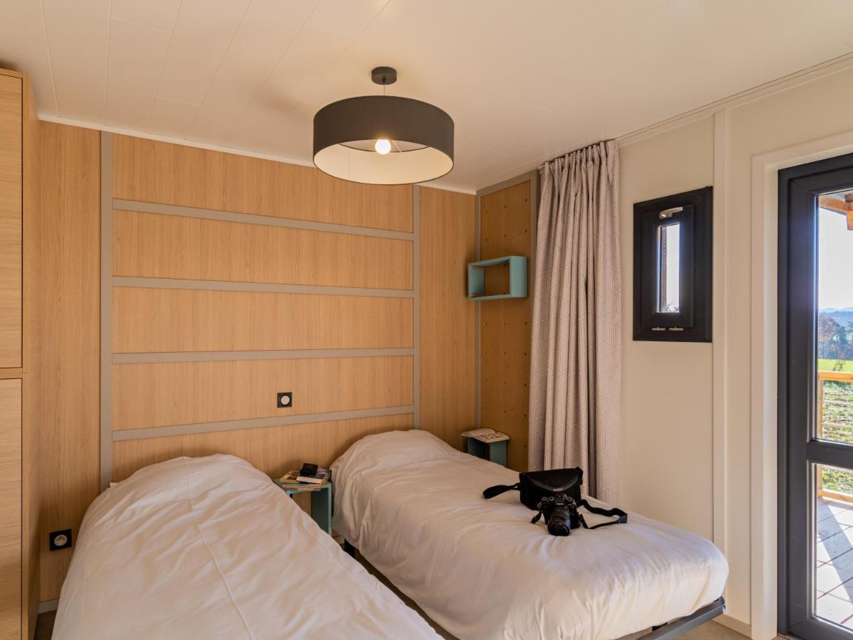 Les Quatre Vents Hotel Courpiere Buitenkant foto