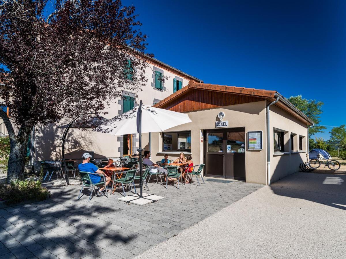 Les Quatre Vents Hotel Courpiere Buitenkant foto